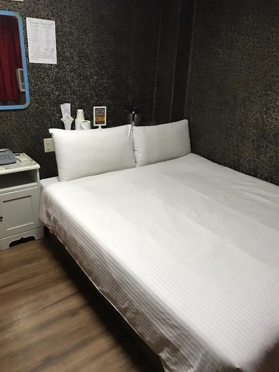 Fly Inn Taipeh Exterior foto